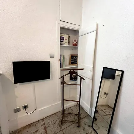 Charmant Appartement A Montpellier De 37 M² Avec Salle De Bain Montpellier
