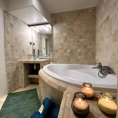 Charmant Appartement A Montpellier De 37 M² Avec Salle De Bain דירה